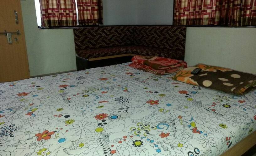 Heera Guest House, Buldhana 4